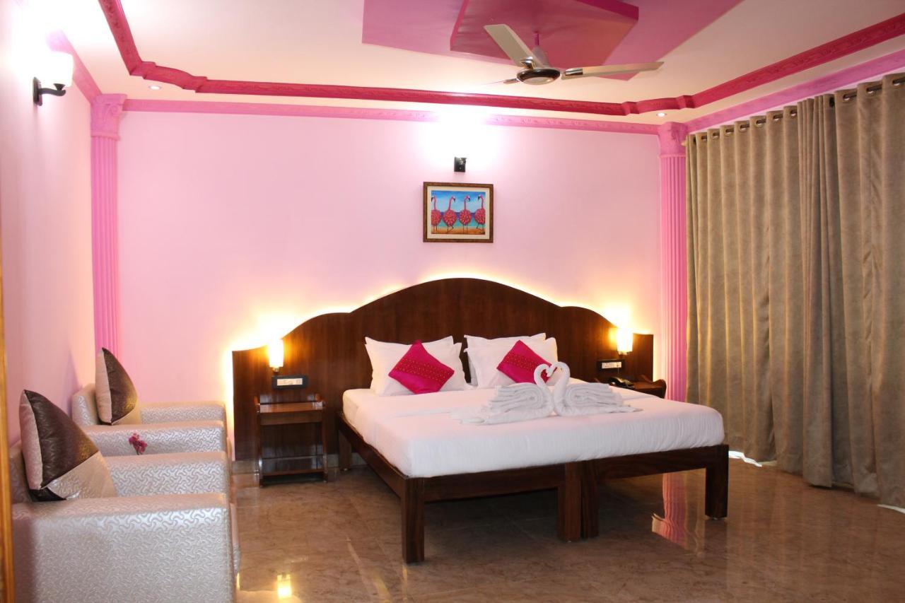Sea View 3* Patnem Beach